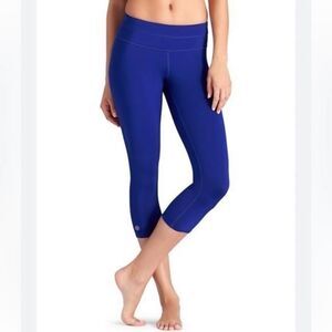 Athleta Leggings Royal Blue Capri XS Workout Athleisure Yoga